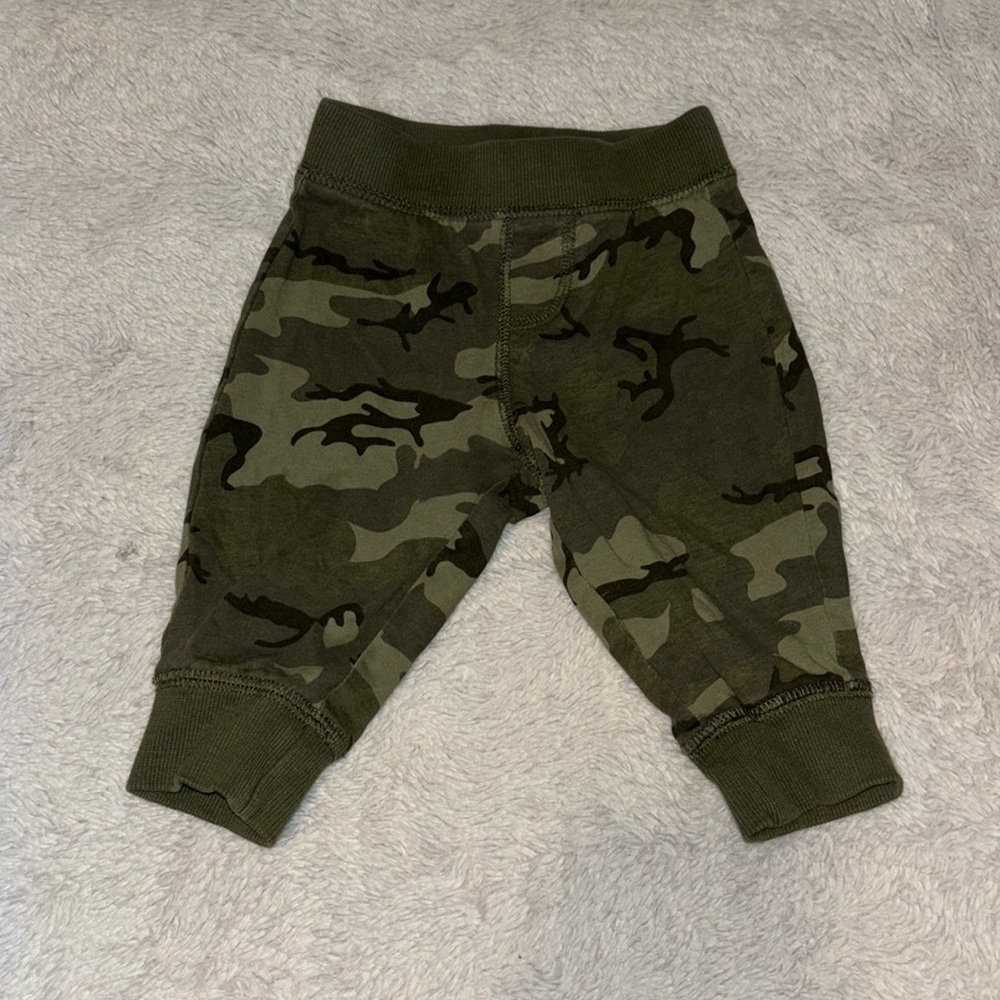 (3 for $10) George 3-6 month camouflage pants